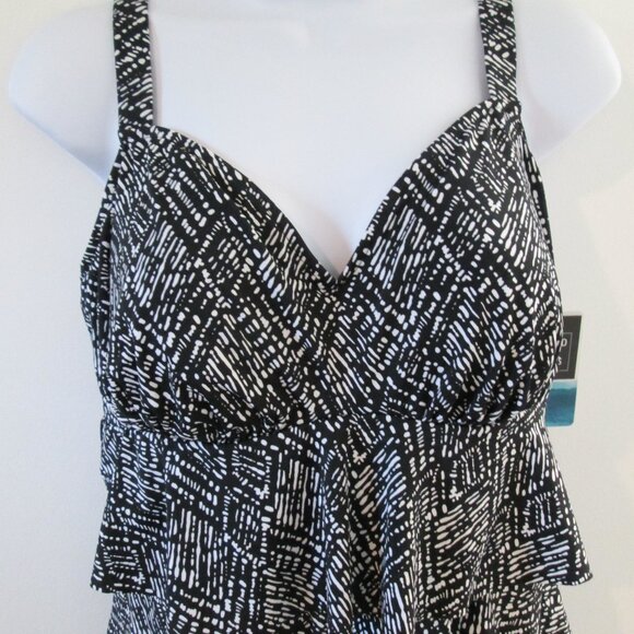 Swim Solutions Abstract Diamonds Triple Tier Tankini Swim Top NWT Sz 12 - Picture 6 of 10